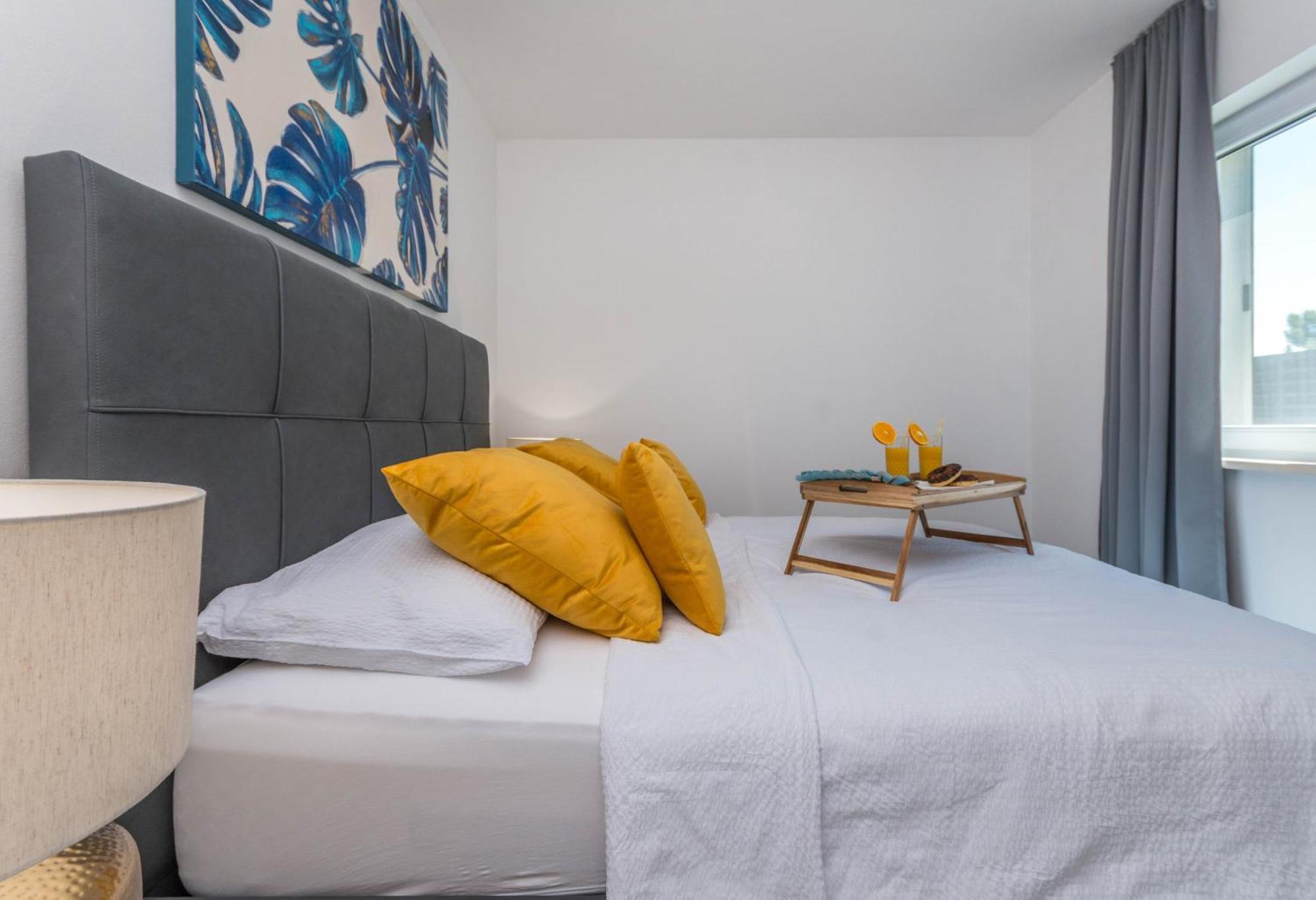 House With Pool Ledenko Apartment Biograd Na Moru Exterior foto